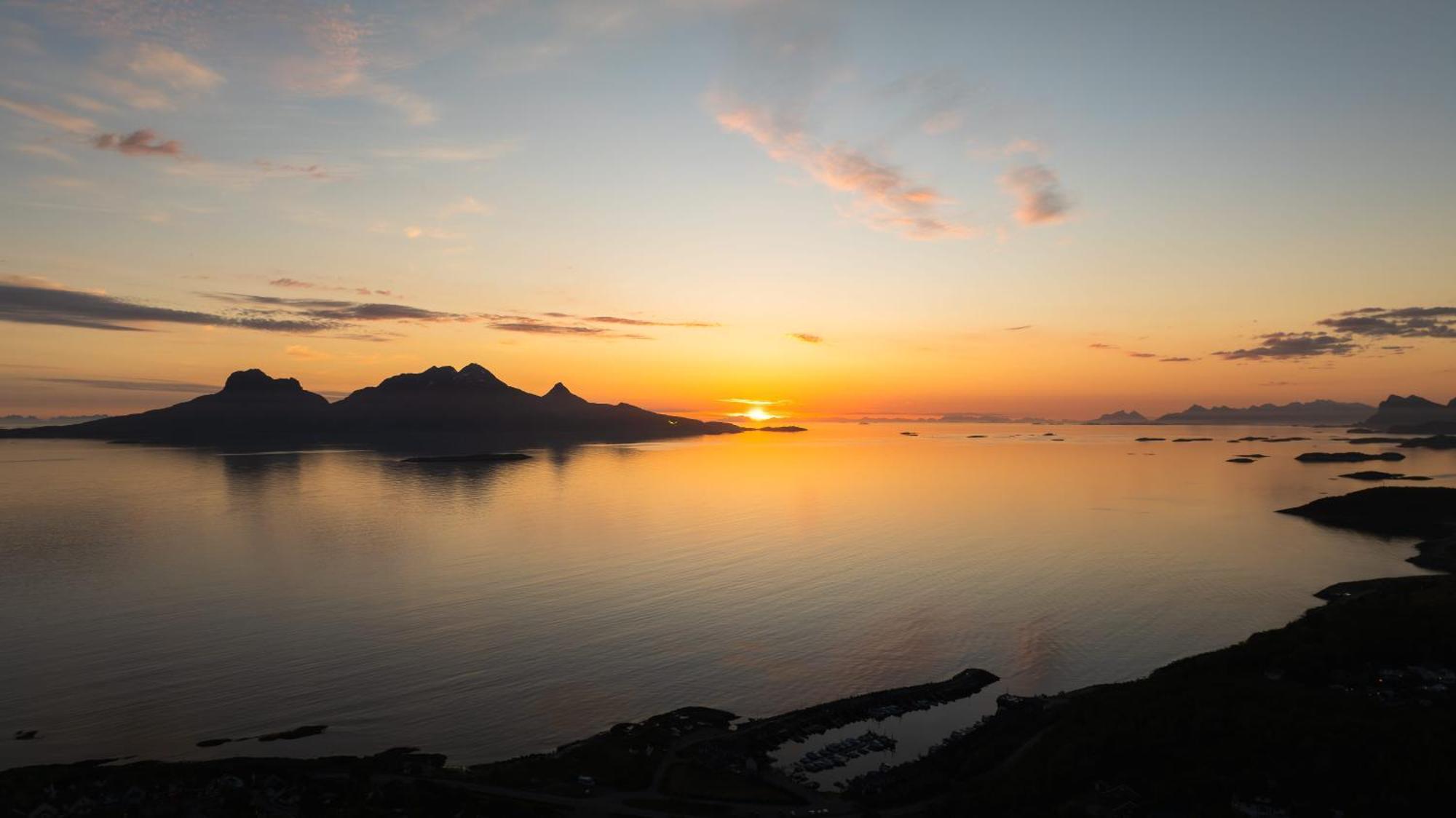 Wood Hotel Bodø Kültér fotó